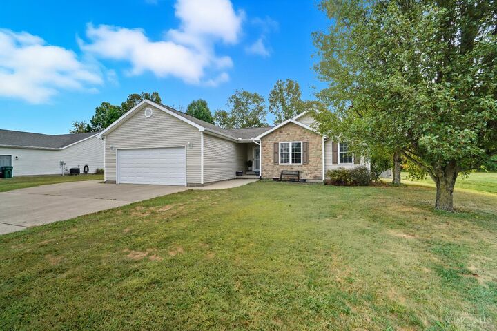 Property Photo:  115 Sweet Bay Trail  OH 45154 