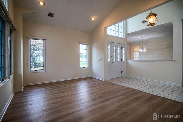 Property Photo:  42 Brighton Court  NJ 08831 