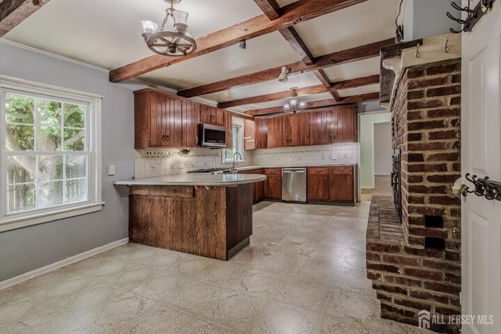 Property Photo:  2 Louise Drive  NJ 08816 