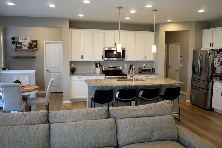 Property Photo: 8139 Comstock NW Terrace OH 43147