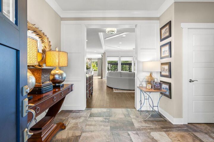 Property Photo:  1462 Lovingston Way  OH 43074 