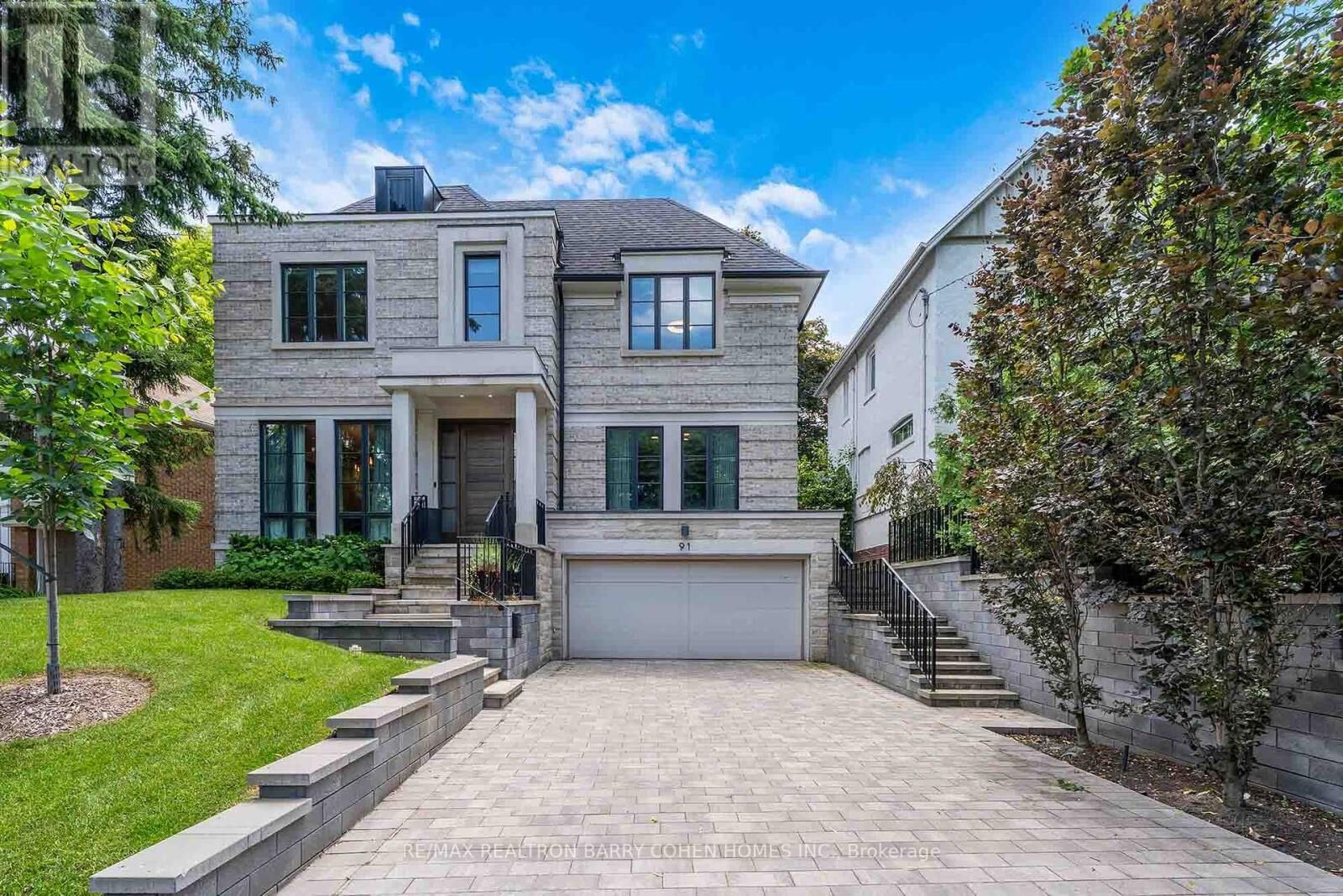 Property Photo: 91 Lawrence Crescent ON M4N 1N3