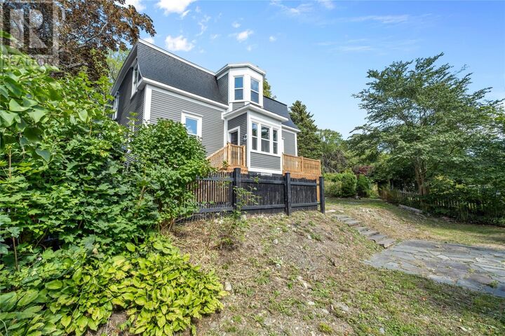 Property Photo:  146 Hamilton Avenue  NL A1E 1J3 