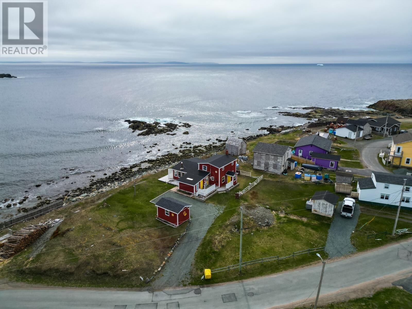 Photo de la propriété:  122-124 Red Point Road  NL A0C 1B0 