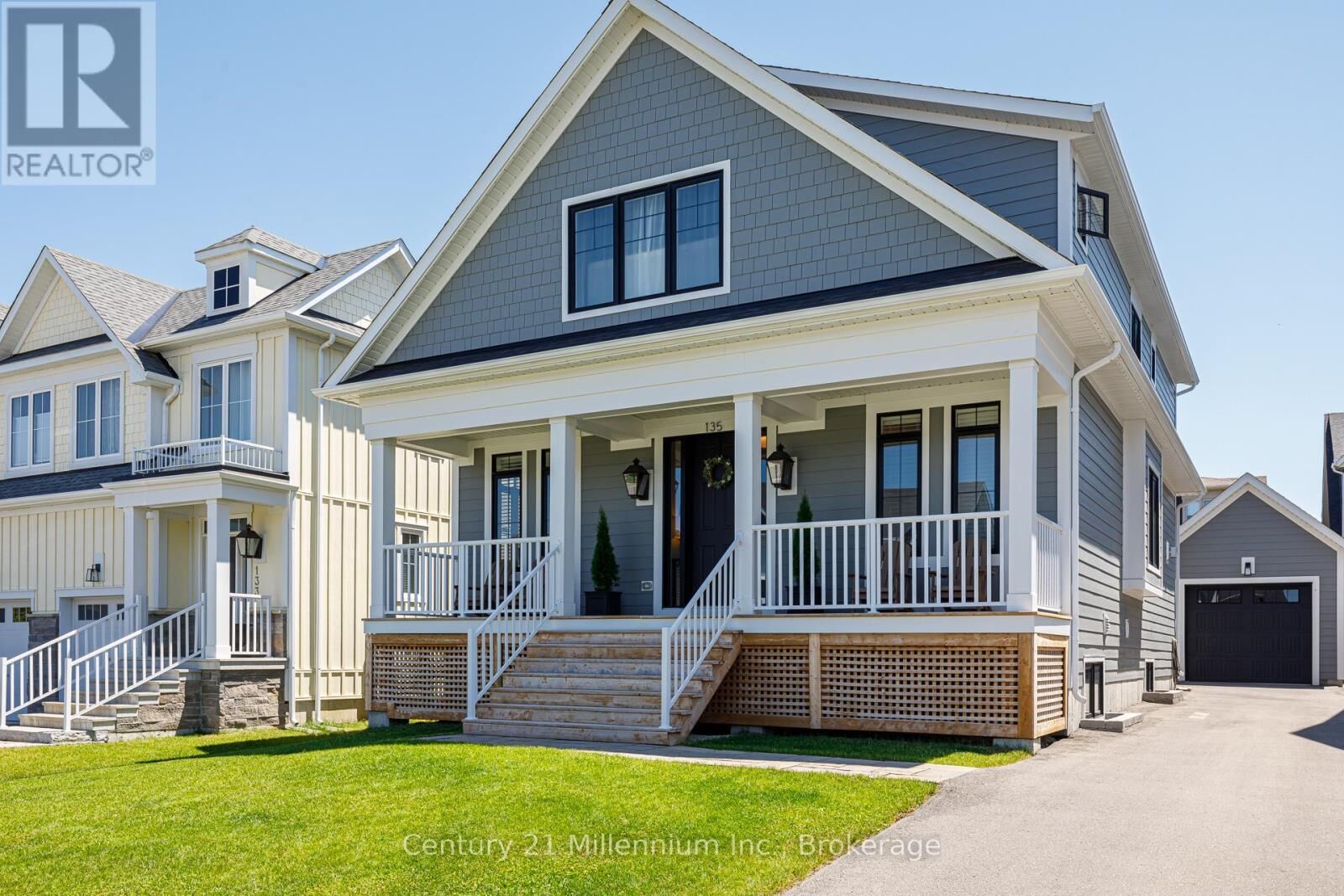 Property Photo:  135 Sycamore Street  ON L9Y 0Y5 