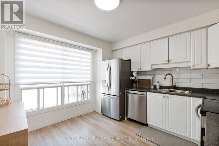 Property Photo:  35 Waterman Avenue 60  ON N6C 5T8 