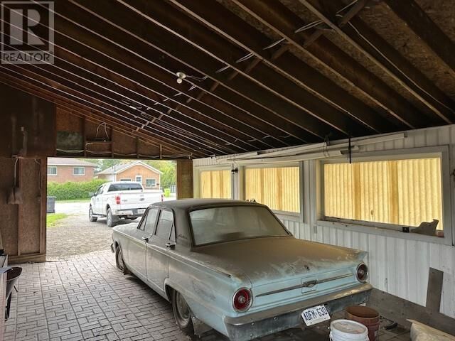 Photo de la propriété:  608 Douglas St  ON P6C 1V4 