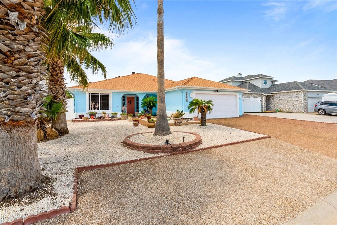 Property Photo: 14877 Cobo De Bara TX 78418