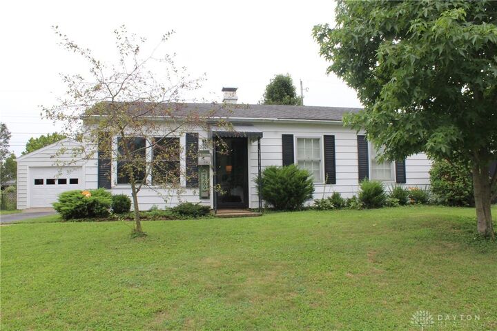 2209 Memorial Drive  Springfield OH 45505 photo