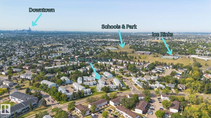 Property Photo:  62 Amberly Court NW  AB T5A 0H9 