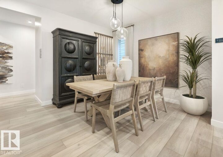 Property Photo:  3247 Dixon Way SW  AB T6W 5K9 