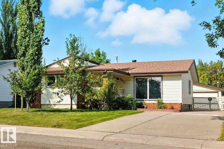 552 Sage Crescent  Sherwood Park AB T8A 1R5 photo