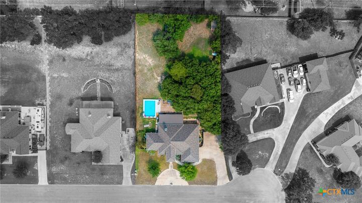 Property Photo:  3917 Walden Creek Crossing  TX 76548 