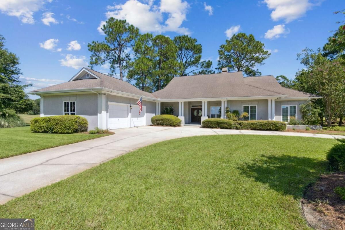 Property Photo: 564 Cardinal Circle E GA 31558