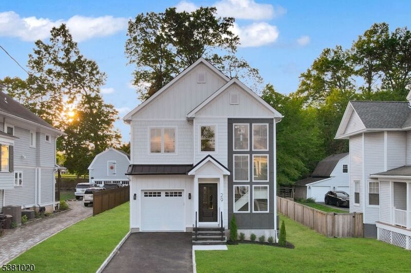 Property Photo:  29 N Hillside Ave  NJ 07928 