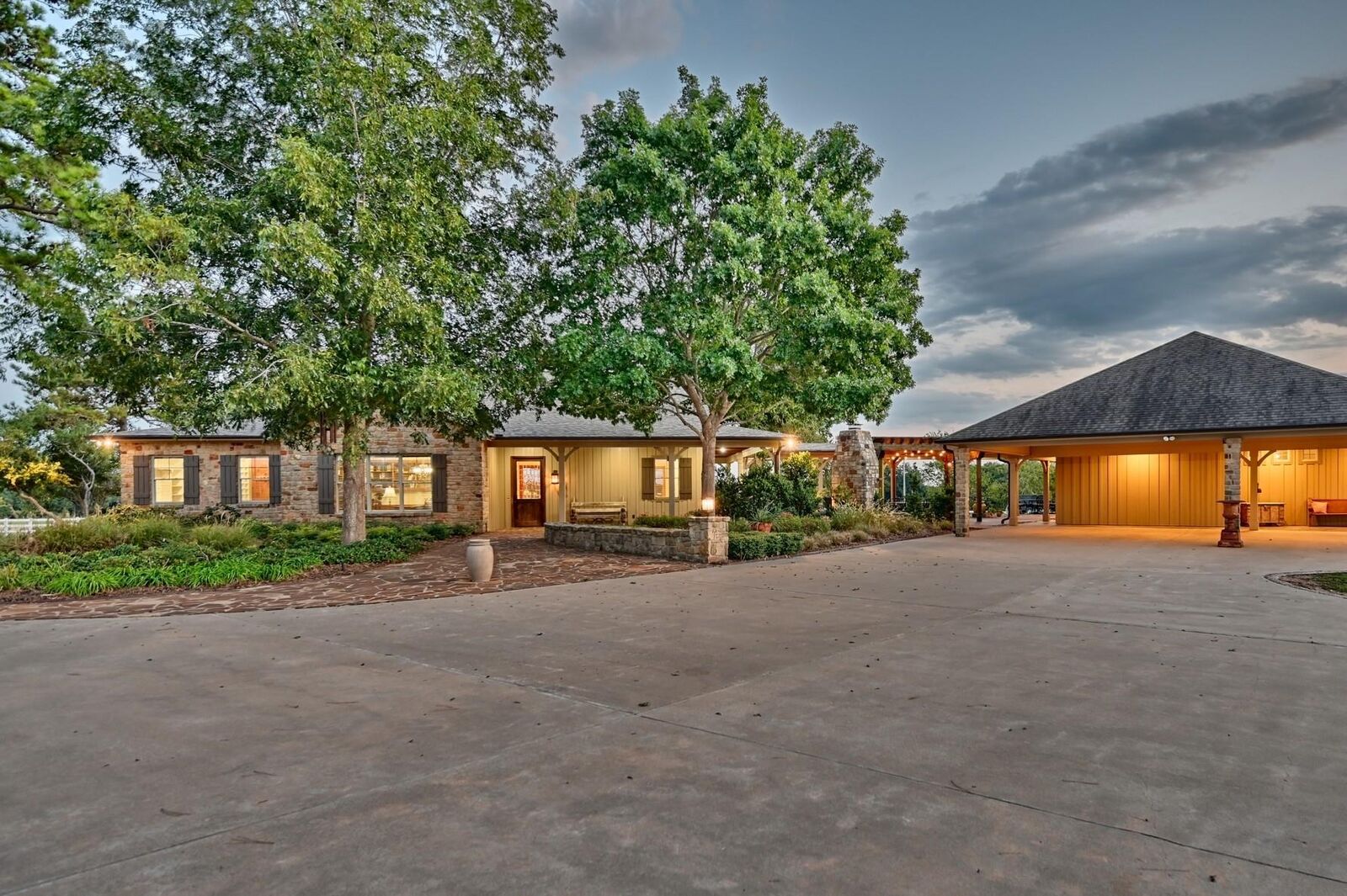 Property Photo:  7940 Minarcik Road  TX 78950 