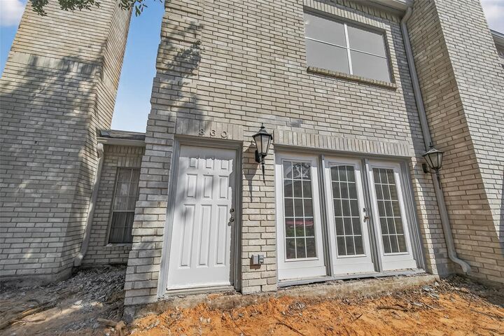 Property Photo:  360 Wilcrest Drive 360  TX 77042 