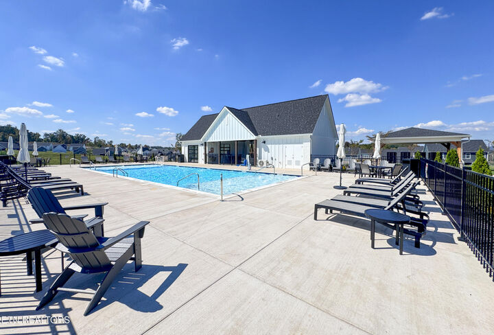 Property Photo: 1547 Spring Berry Lane TN 37924