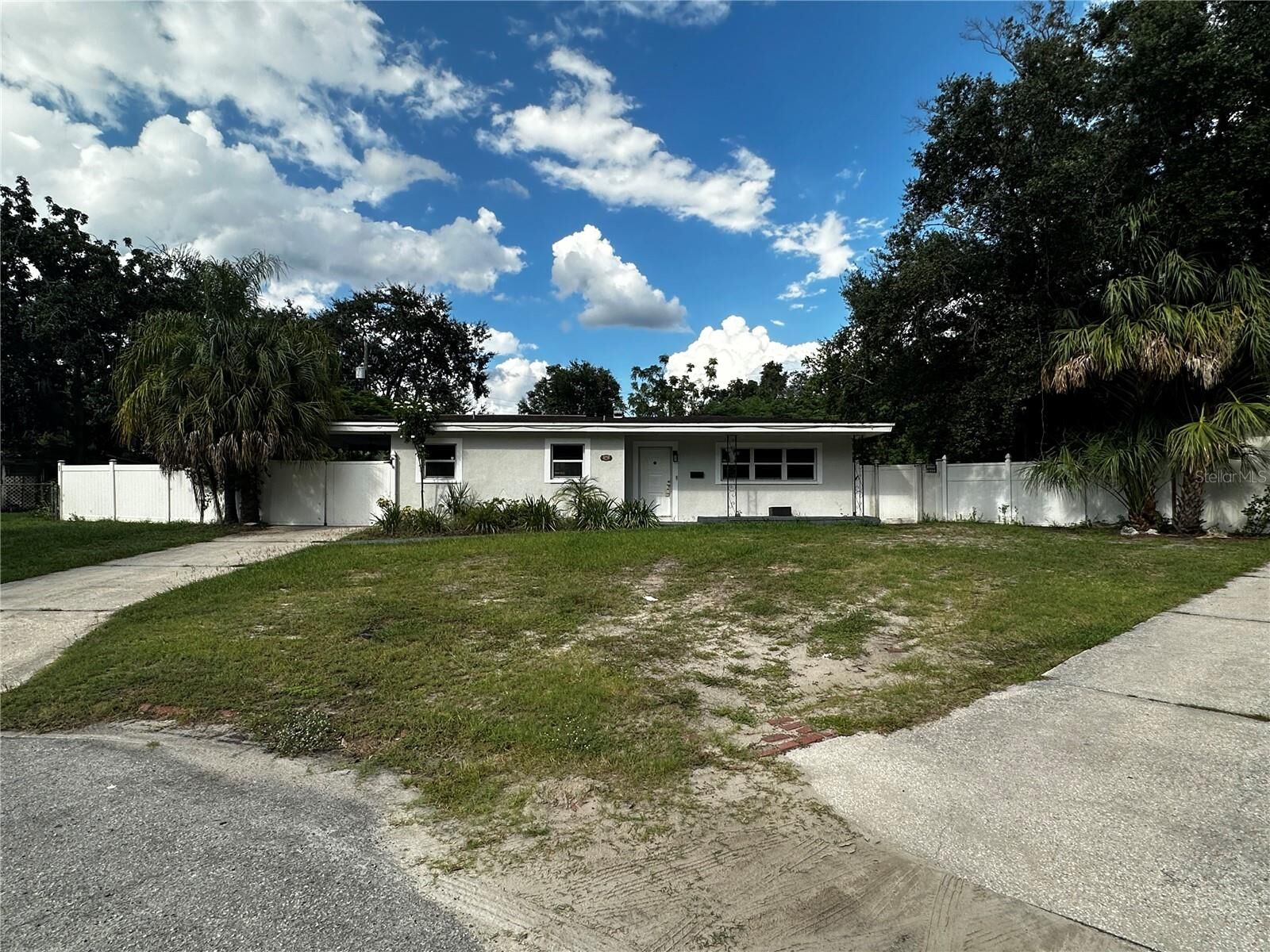 Property Photo: