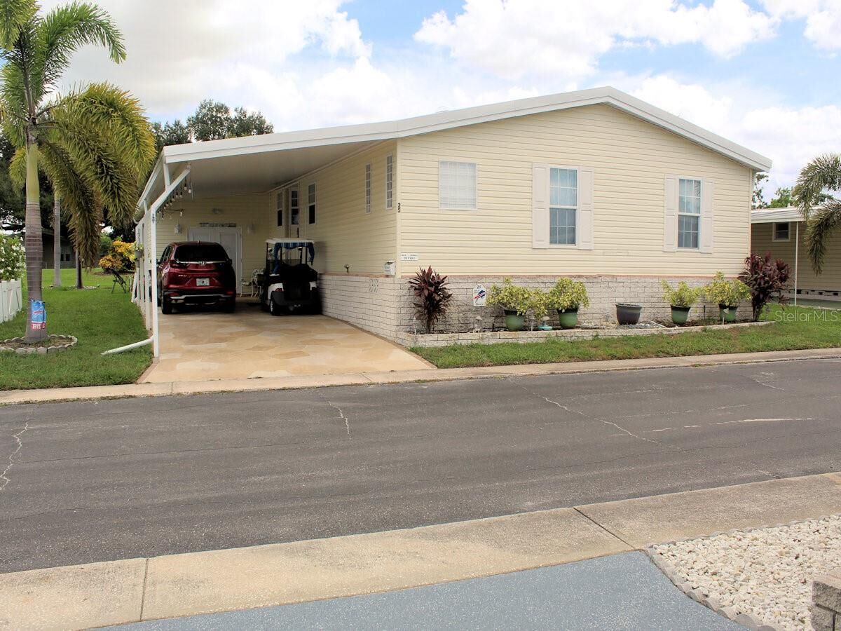 Property Photo: 25 Thatch Palm Street W FL 33770