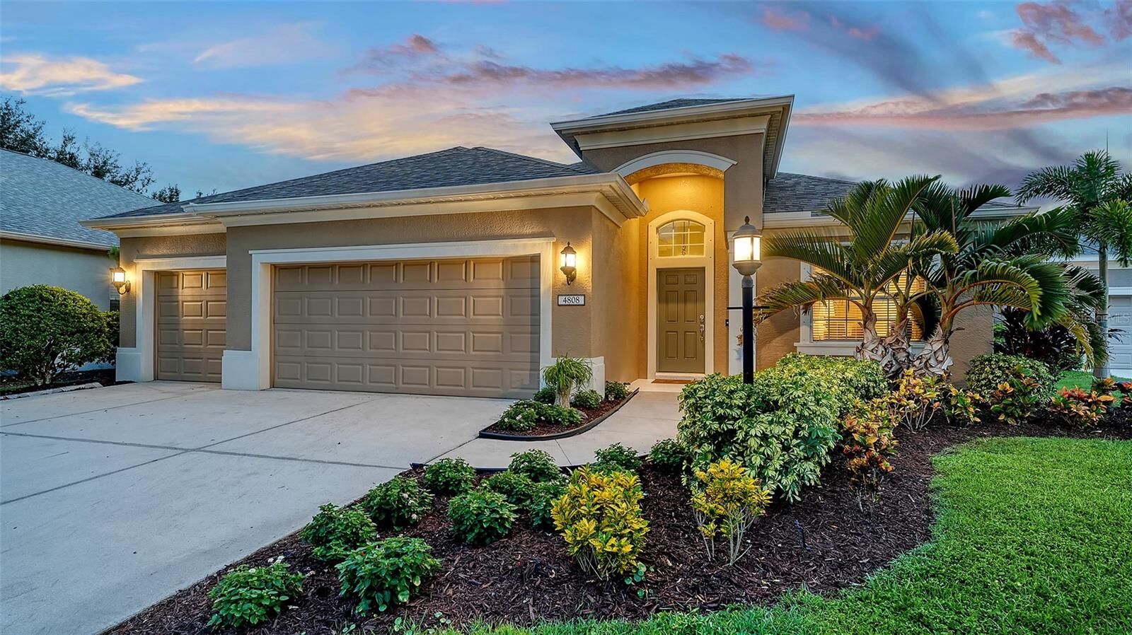 Property Photo:  4808 Boston Common Glen  FL 34211 