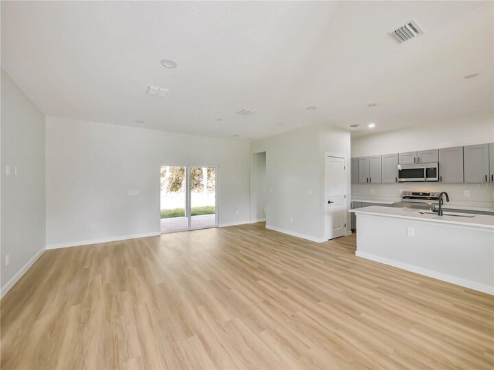 Property Photo:  358 Marion Oaks Pass  FL 34473 