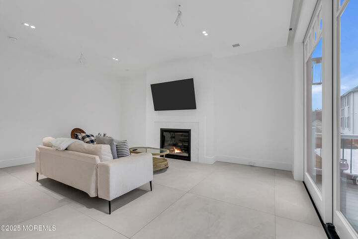 Property Photo:  1039 Norwood Avenue  NJ 07740 