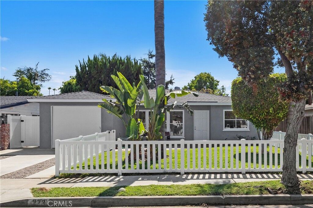 Property Photo:  273 Virginia Place  CA 92627 
