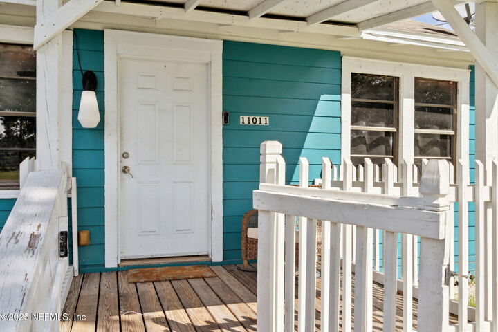 Property Photo:  11011 Normandy Boulevard  FL 32221