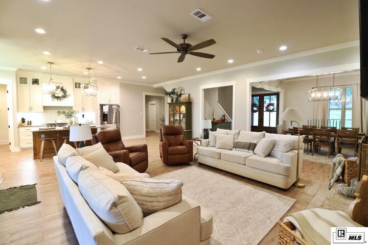 Property Photo: 830 Ole Highway 15 LA 71291