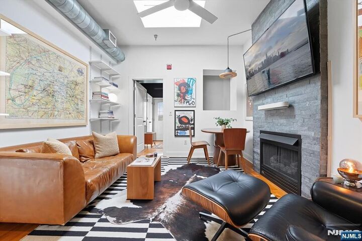 Property Photo:  717 Adams Street 4R  NJ 07030 