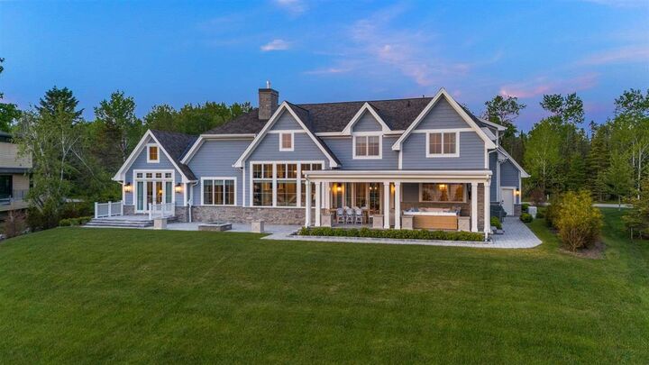 7615 Oyster Bay  Charlevoix MI 49720 photo