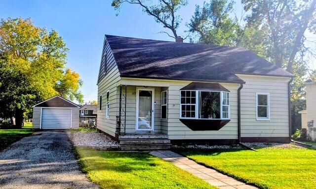 Property Photo:  113 Iowa Avenue  MN 56339 