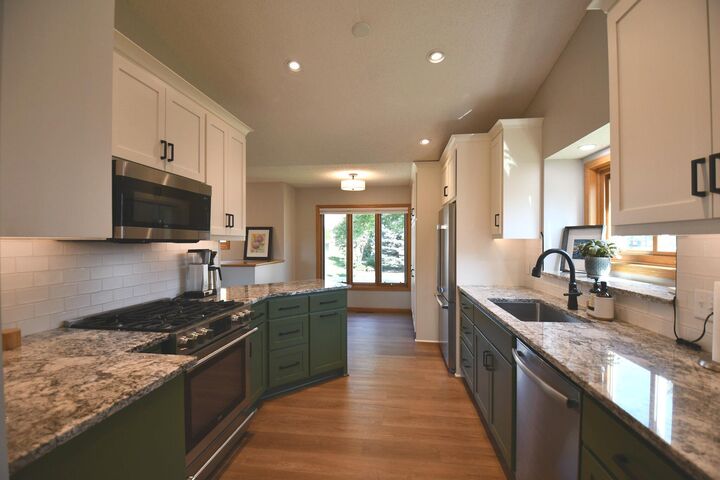 Property Photo:  17476 Grove Avenue  MN 55044 