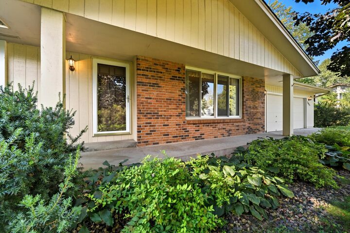 Property Photo:  3425 Willow Beach Trail SW  MN 55372 