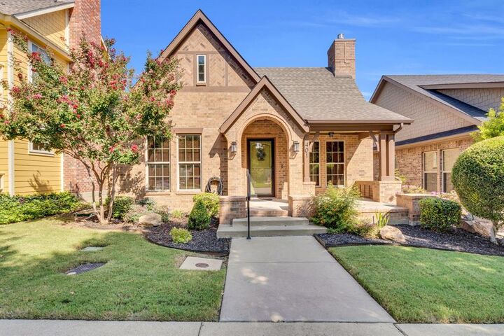 Property Photo: 401 George Hopper Road TX 76065