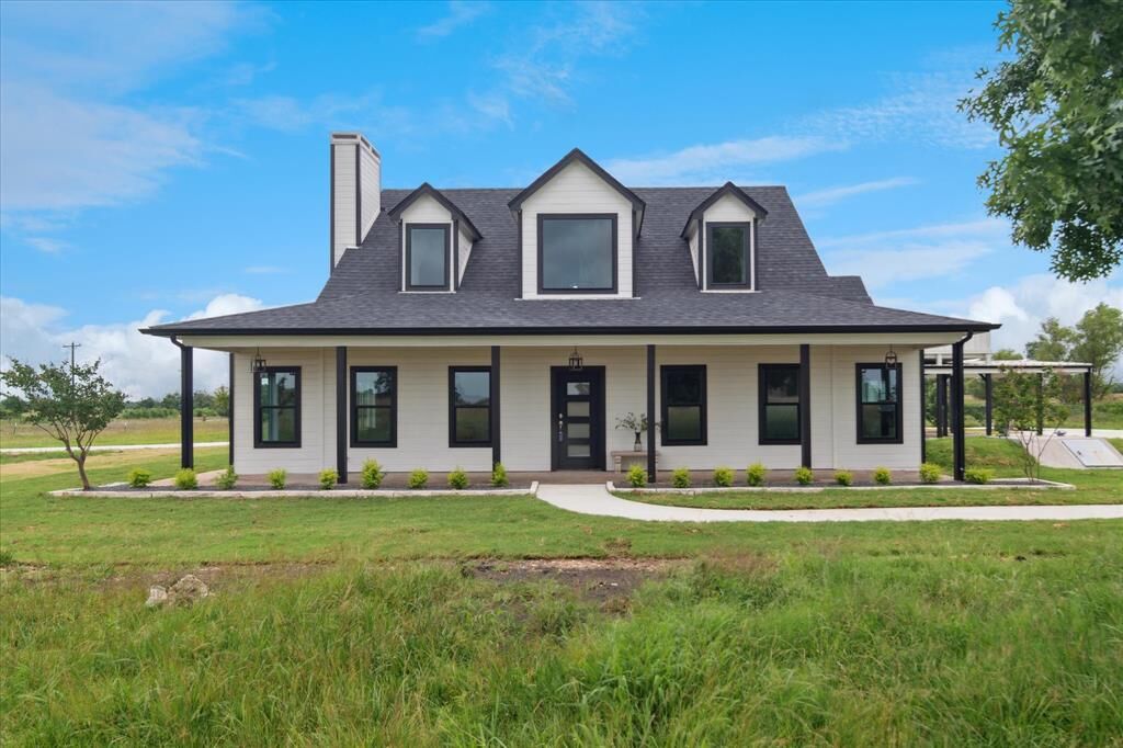 Property Photo:  669 Massey Road  TX 75058 