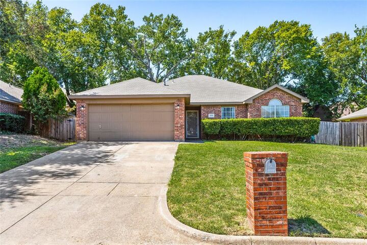 4730 Lennon Avenue  Arlington TX 76016 photo