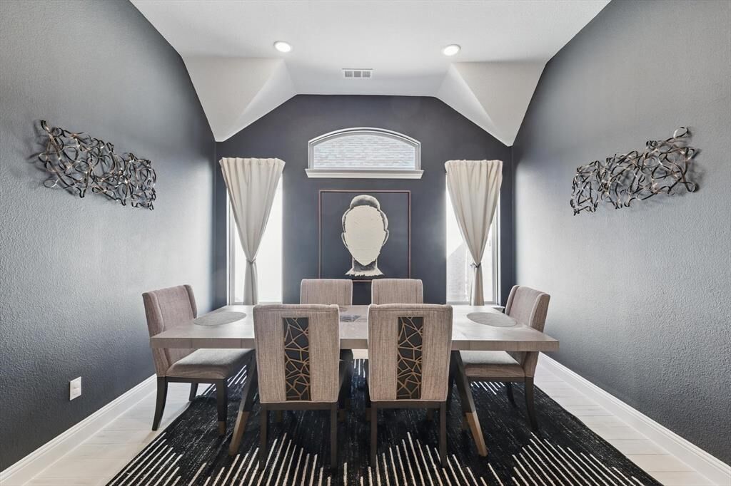 Property Photo:  1820 Climbing Court  TX 76226 