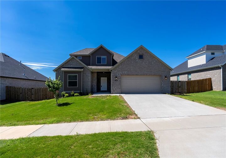 Property Photo:  338 S Emerald Woods Run  AR 72730 