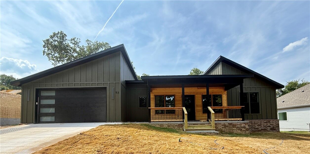 Property Photo: 53 Berkshire Drive AR 72714