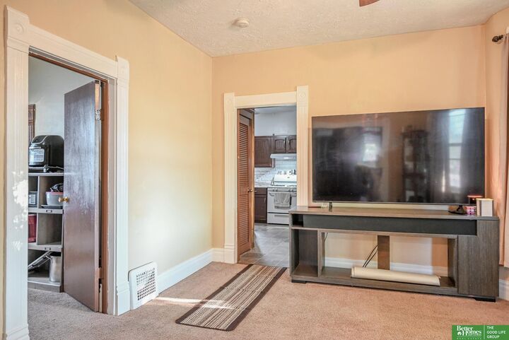 Property Photo:  1911 W Street  NE 68107 
