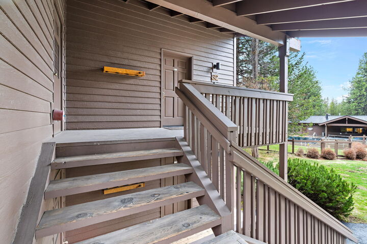 Property Photo:  57374 Beaver Ridge Loop 32C  OR 97707 