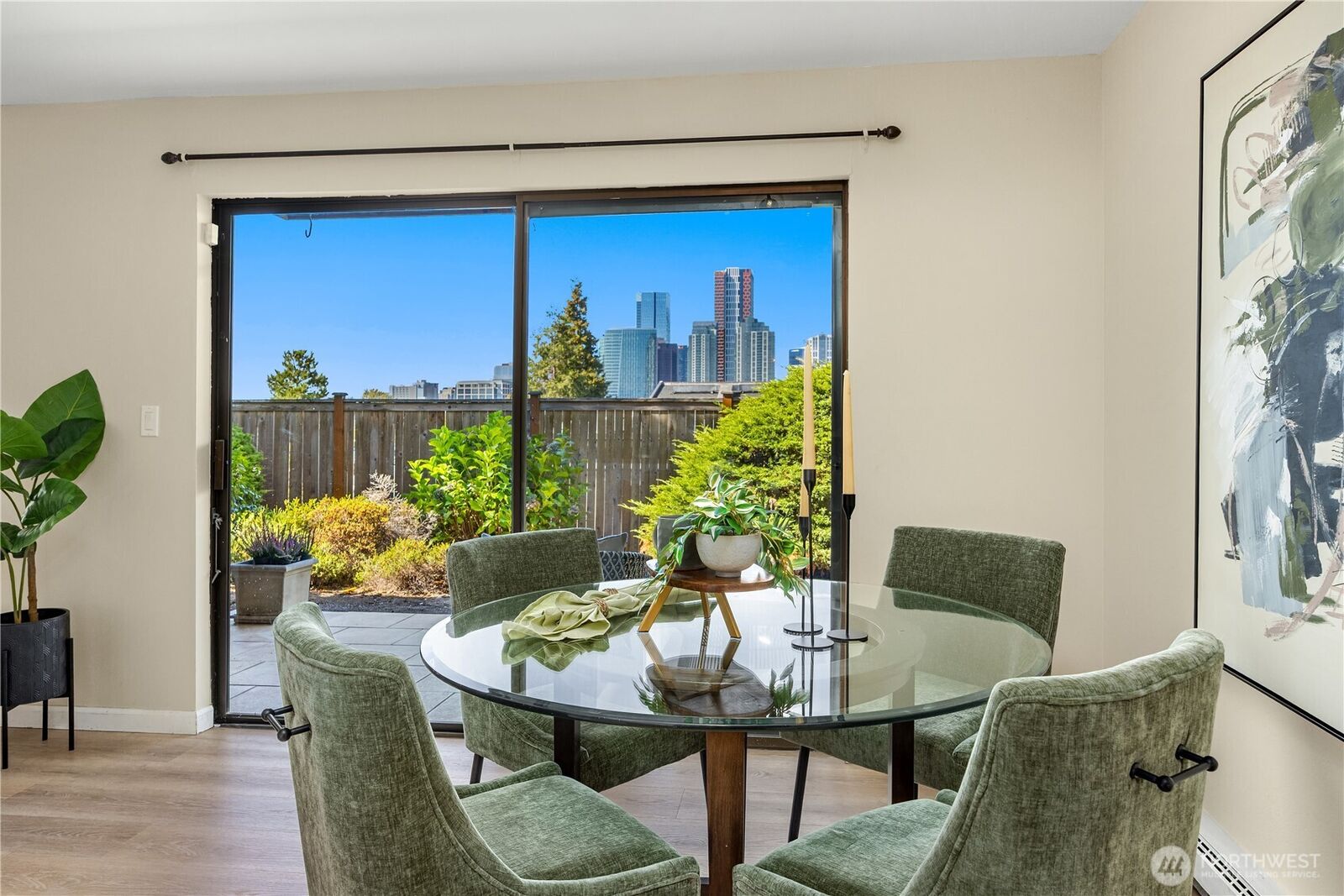 Property Photo:  717  122nd Avenue NE B1  WA 98005 