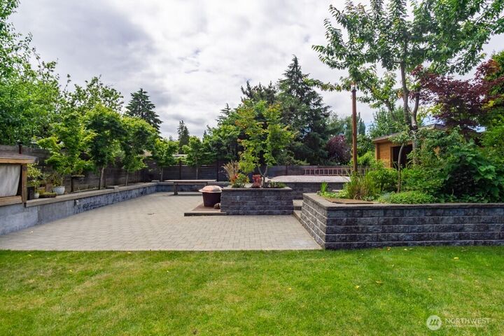 Property Photo:  2115 N 92nd Street  WA 98103 