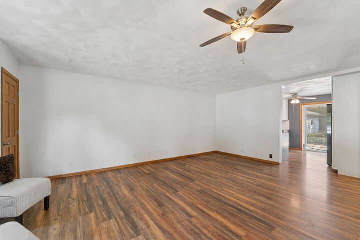 Property Photo: 609 Karlyn Street WI 54113