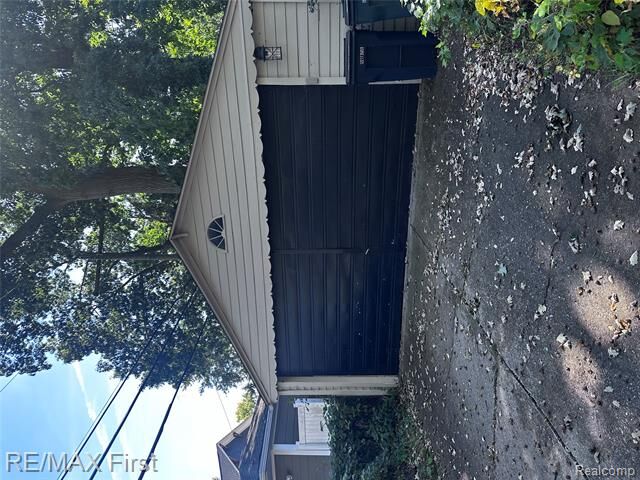 Property Photo:  603 S Blair Avenue  MI 48067 