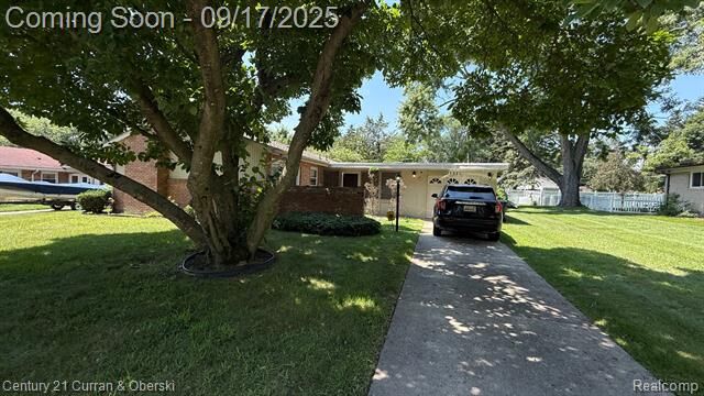 Property Photo:  15051 Dixie  MI 48239 