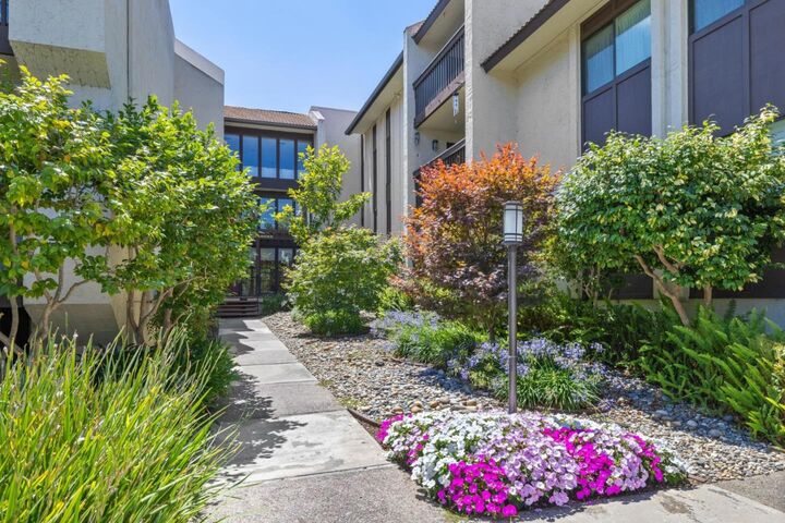 Property Photo:  226 West Edith Avenue 13  CA 94022 