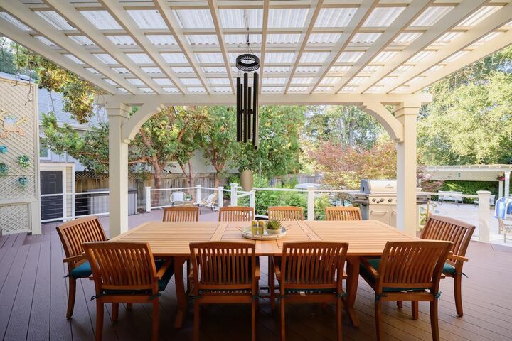 Property Photo:  4 Sterling Lane  CA 95066 